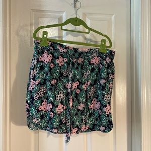 Draper James XL floral shorts